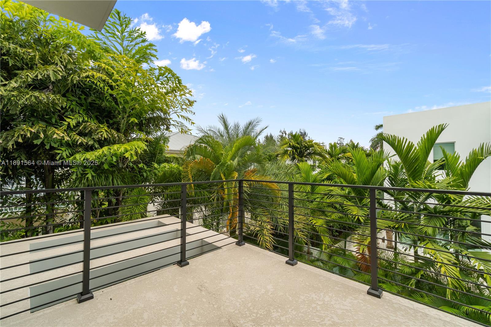 GRAND FLORIDIAN ESTATES - Residential