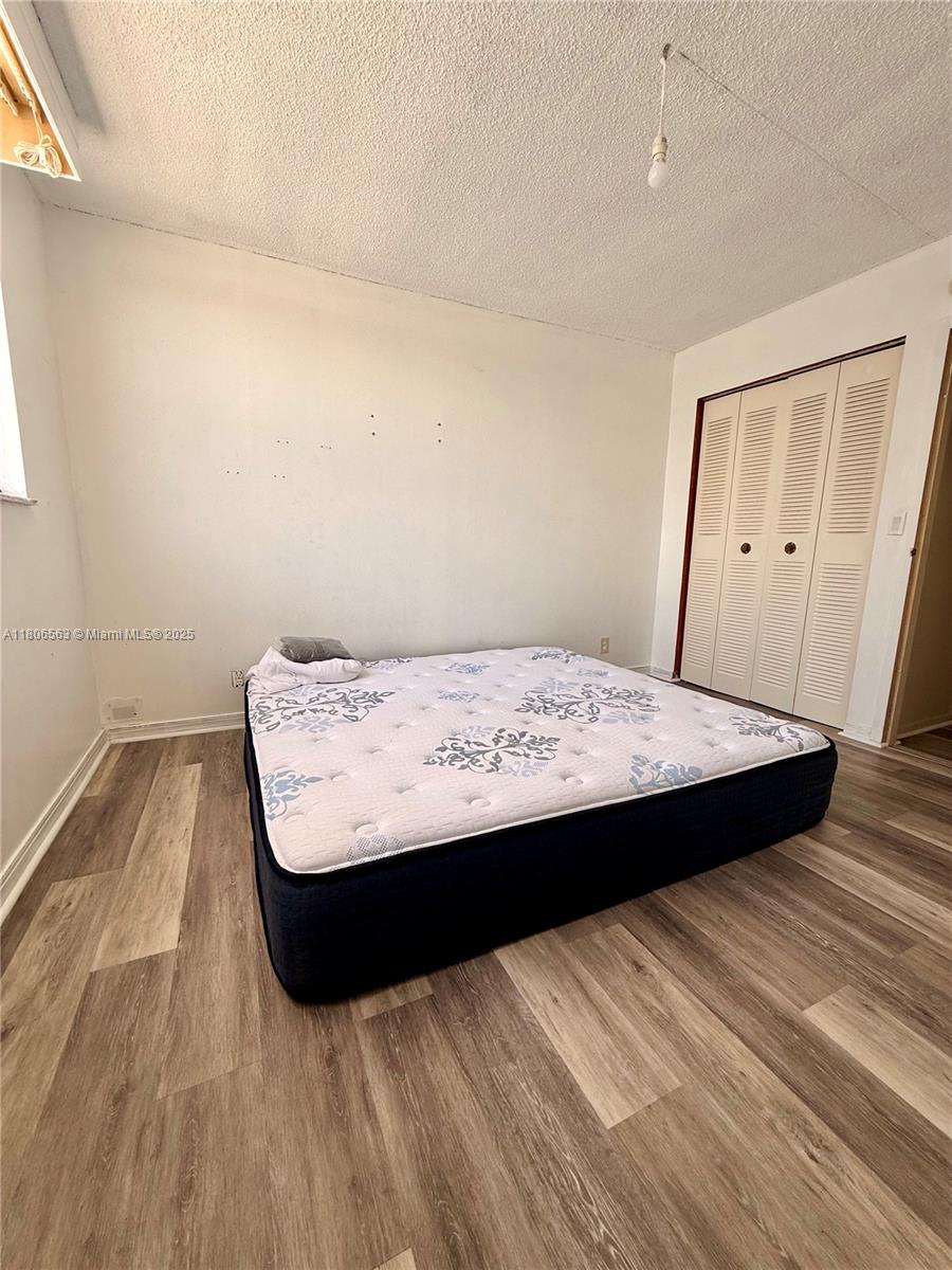 CARLTON BAY CONDO - Residential