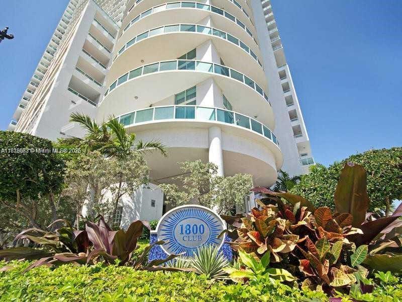 Full furniture 2/2, 1340 SQF, Huge balcony with amazing water views and access to balcony for both rooms, marble floors, 2 walking closet in each room, master bath with elegant bathroom tube and tv, included internet, water, cable.Located across the street from Margaret pace park, walking distance to Publix, shops and restaurants. Great amenities include fitness center, clubhouse, pool, 24 hours security and valet.