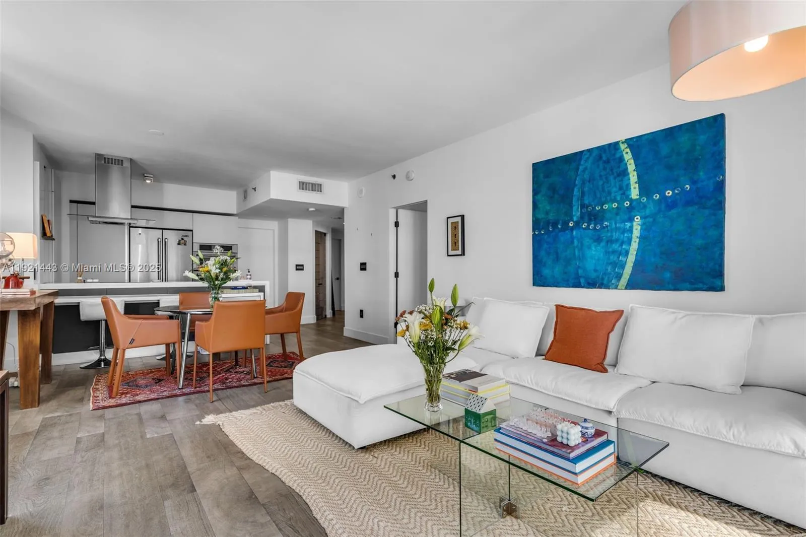 Miami, Florida 33131, United States, 2 Bedrooms Bedrooms, ,2 BathroomsBathrooms,Residential,Active,248923