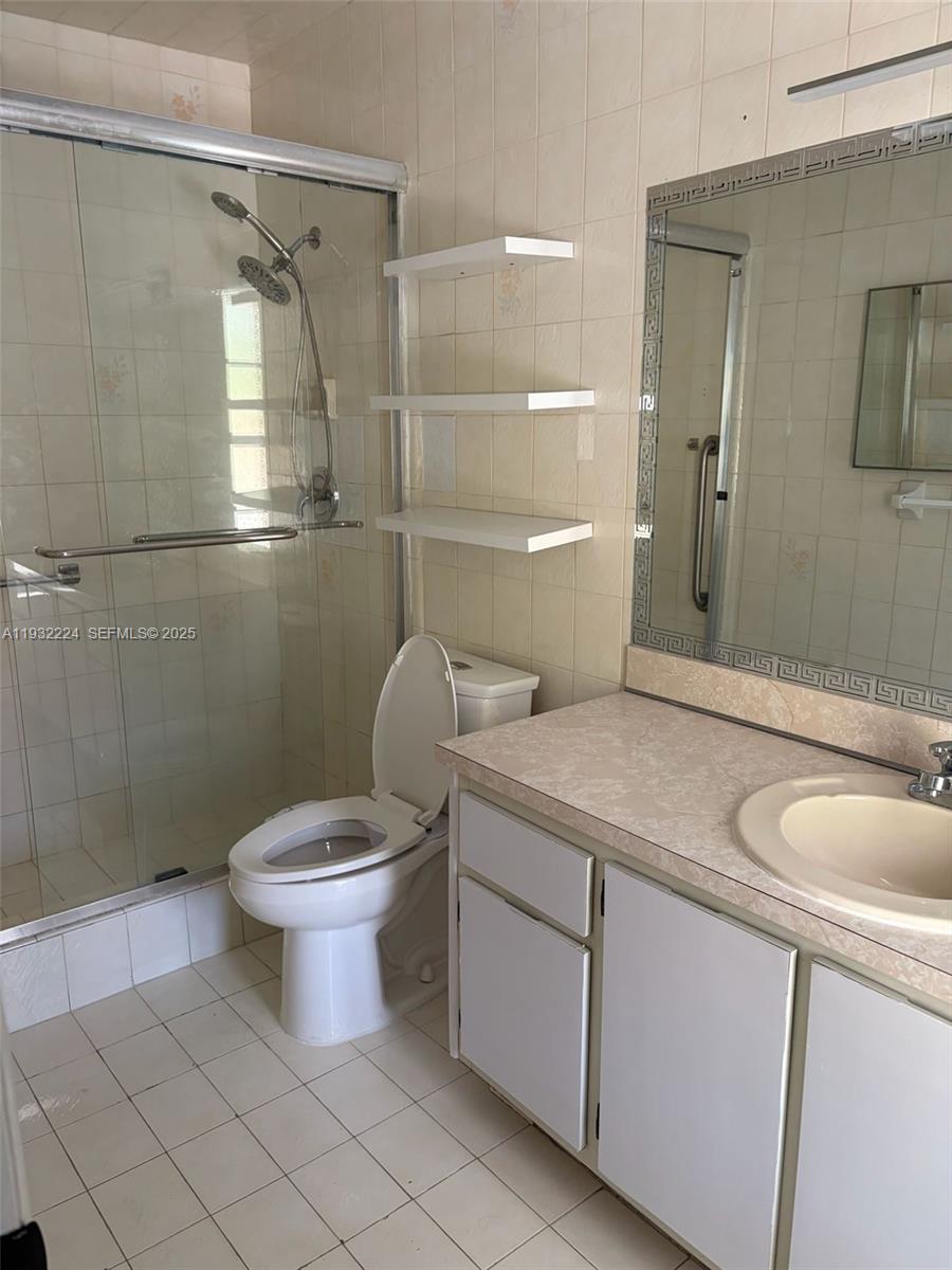 GOLF SHORES HOMES CONDO 8 - Residential