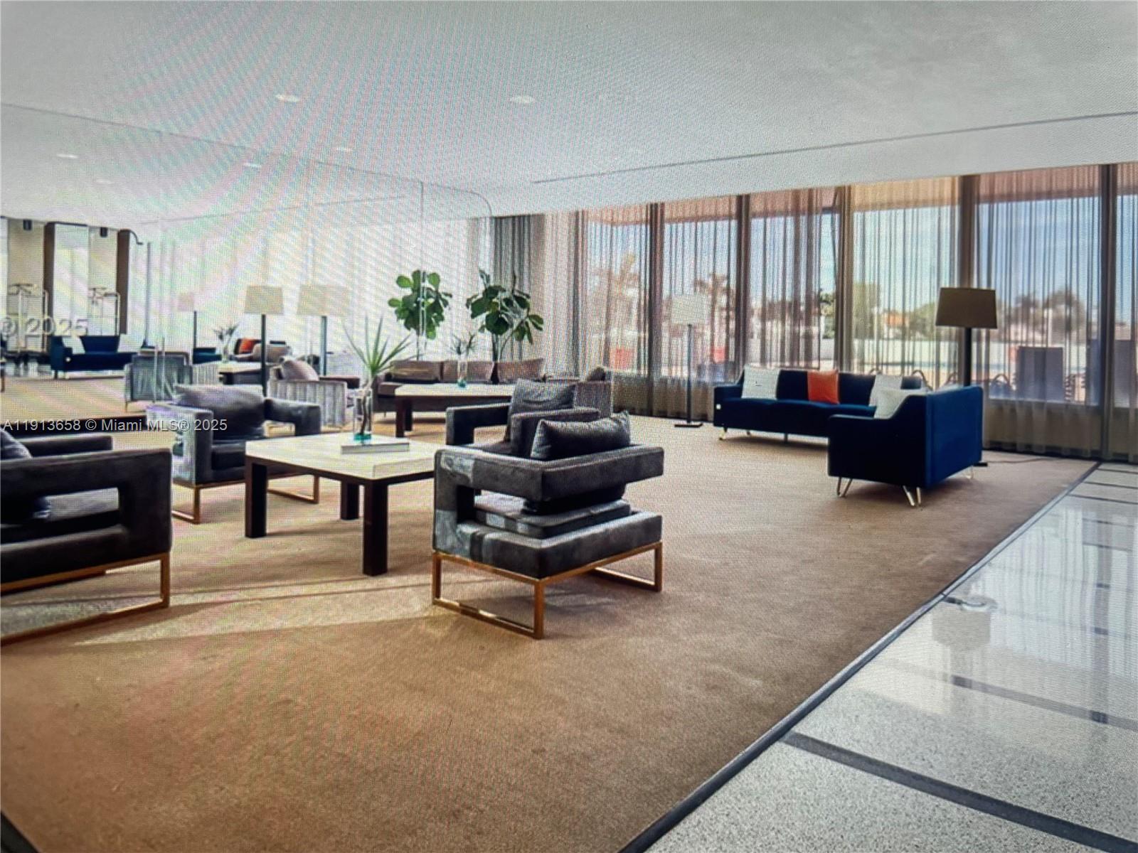 5838 CONDOMINIUM - Residential Lease