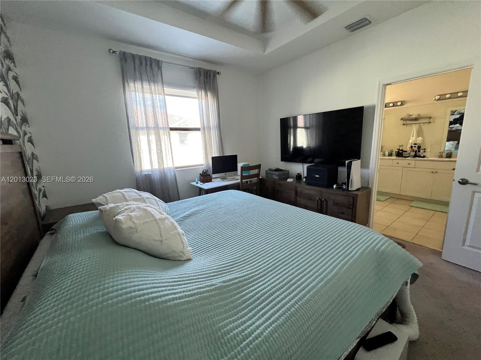 COCO PALM VILLAS - Residential