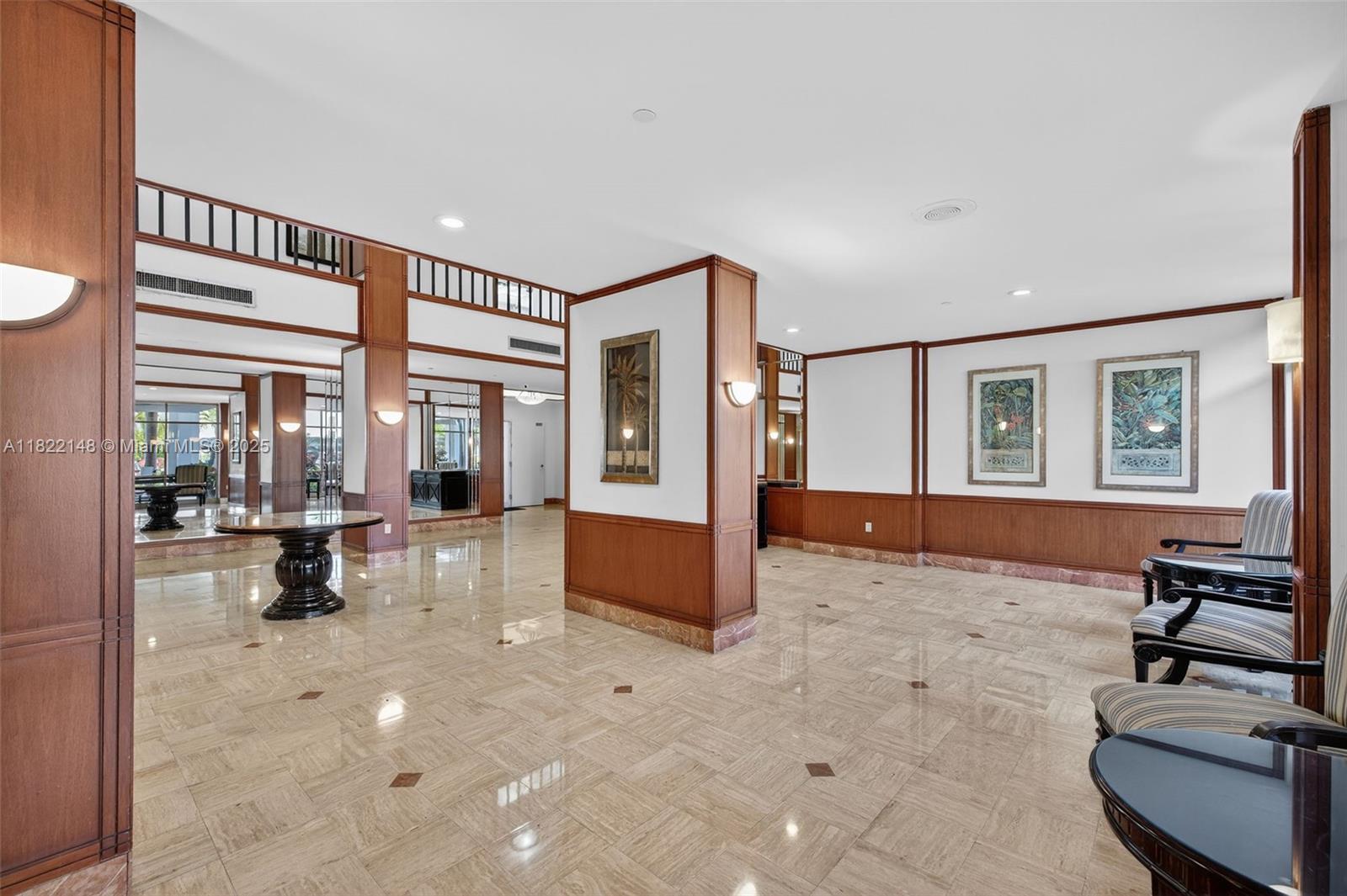 ADMIRALS PORT CONDO WEST - Residential