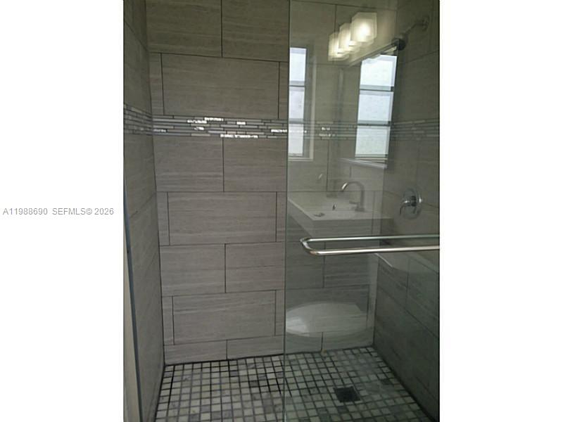 HIGHLAND MANOR SEC 1 - Residential Lease