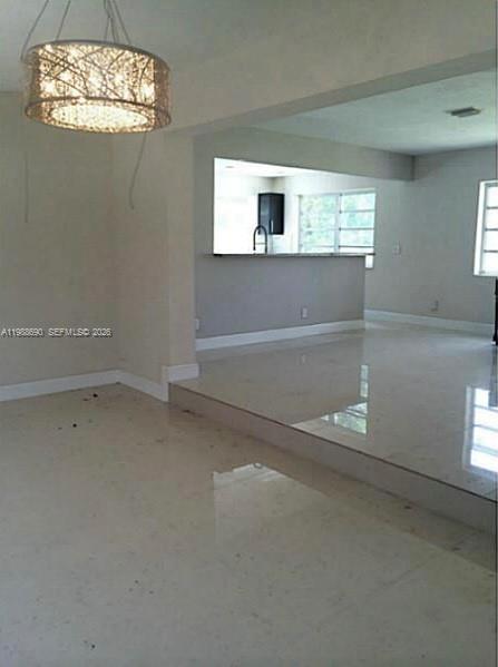 HIGHLAND MANOR SEC 1 - Residential Lease