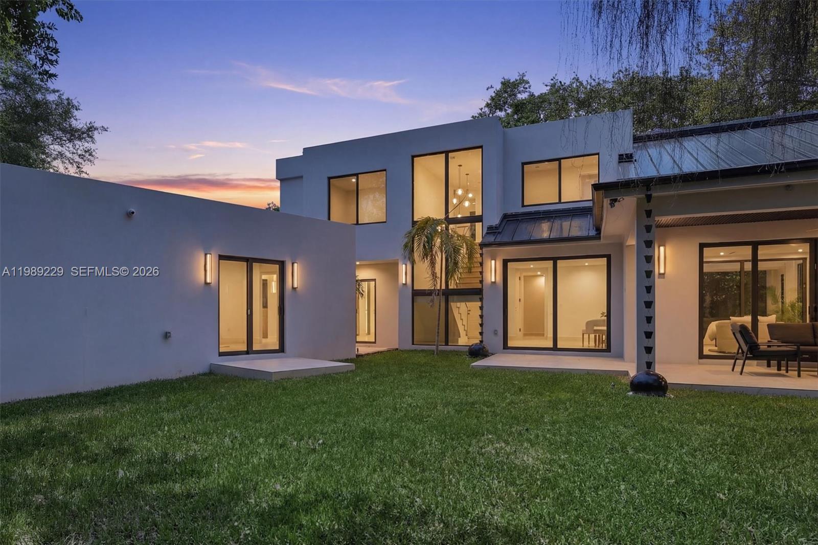 OAK POINT - Residential