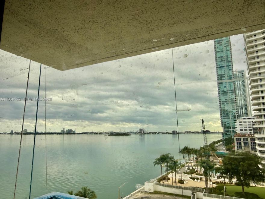 Spacious 1-bedroom, 1.5-bath condo featuring a well-designed layout. Ideal for comfortable living or investment, the residence offers generous living space and convenience in a well-maintained community. Showings require 24-hour notice, and appointments will begin on March 15th.