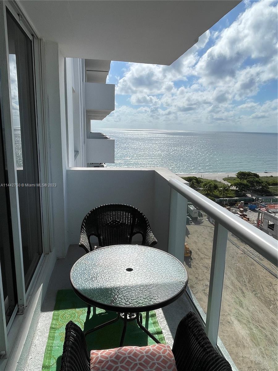 Beautiful 1/1 condo for rent in Surfside! Fully furnished, with direct beach access from the building. The open floor plan features a spacious living area with plenty of natural light, a spacious bedroom, a balcony, and a fully equipped kitchen. The building includes a pool, gym, BBQ, and laundry room on each floor.