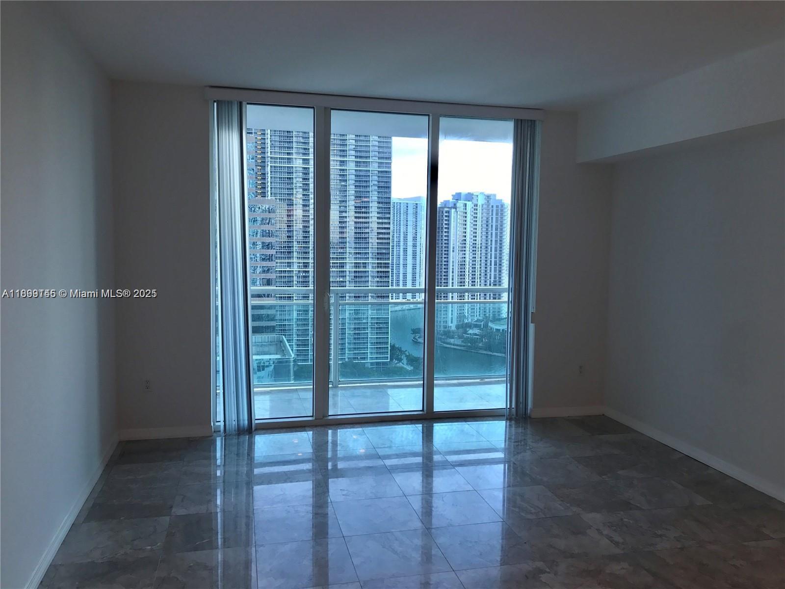 950 Brickell Bay Dr 2808