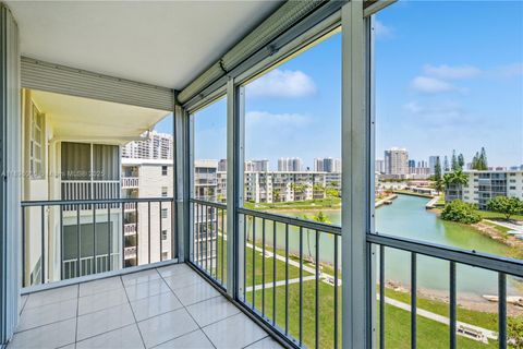 2851 Leonard Dr J610 Aventura FL 33160