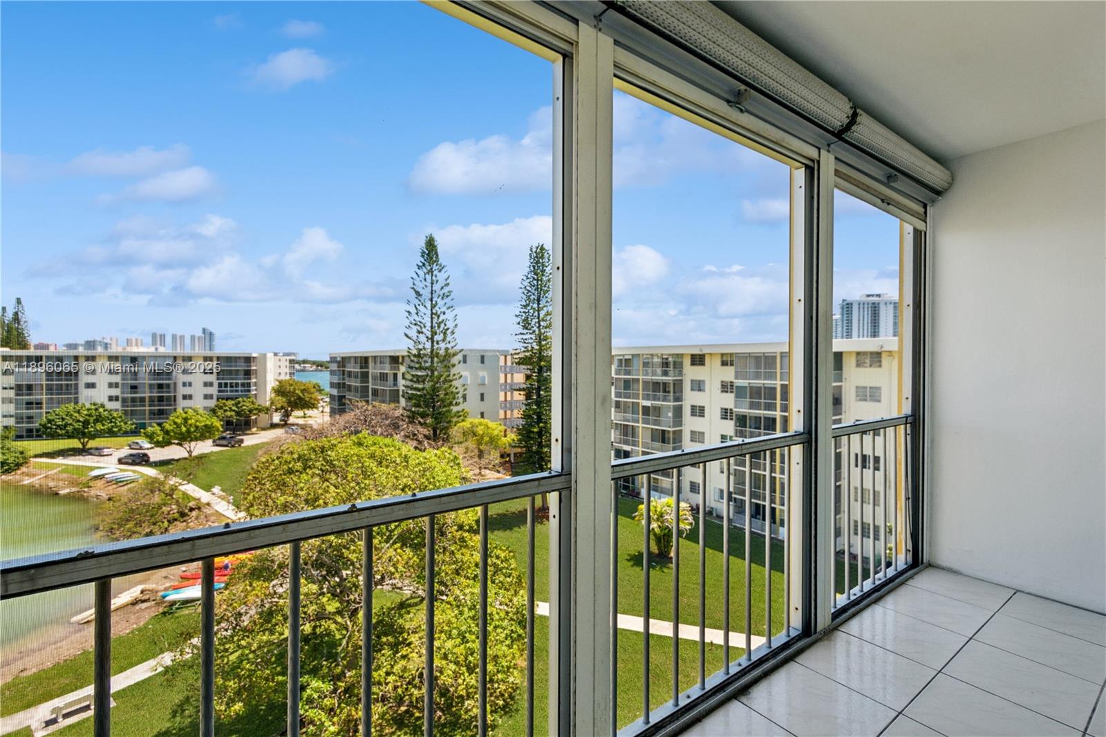 POINT EAST SEC II CONDO - Residential