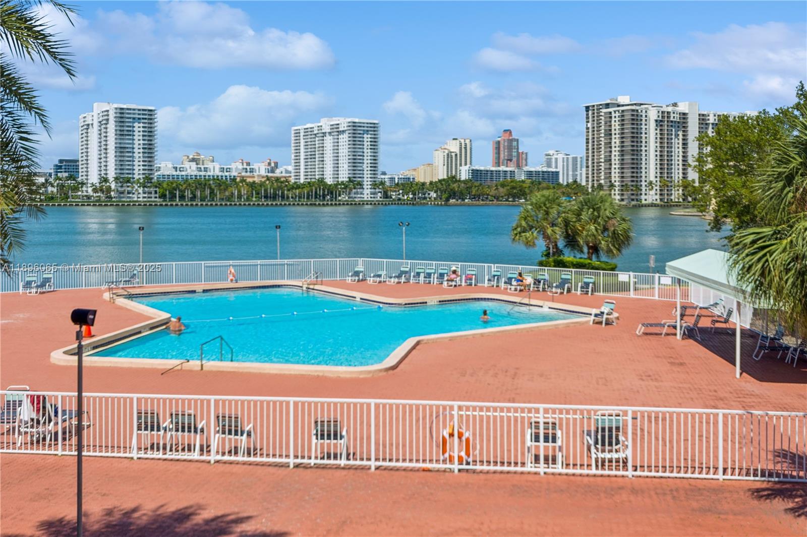 POINT EAST SEC II CONDO - Residential