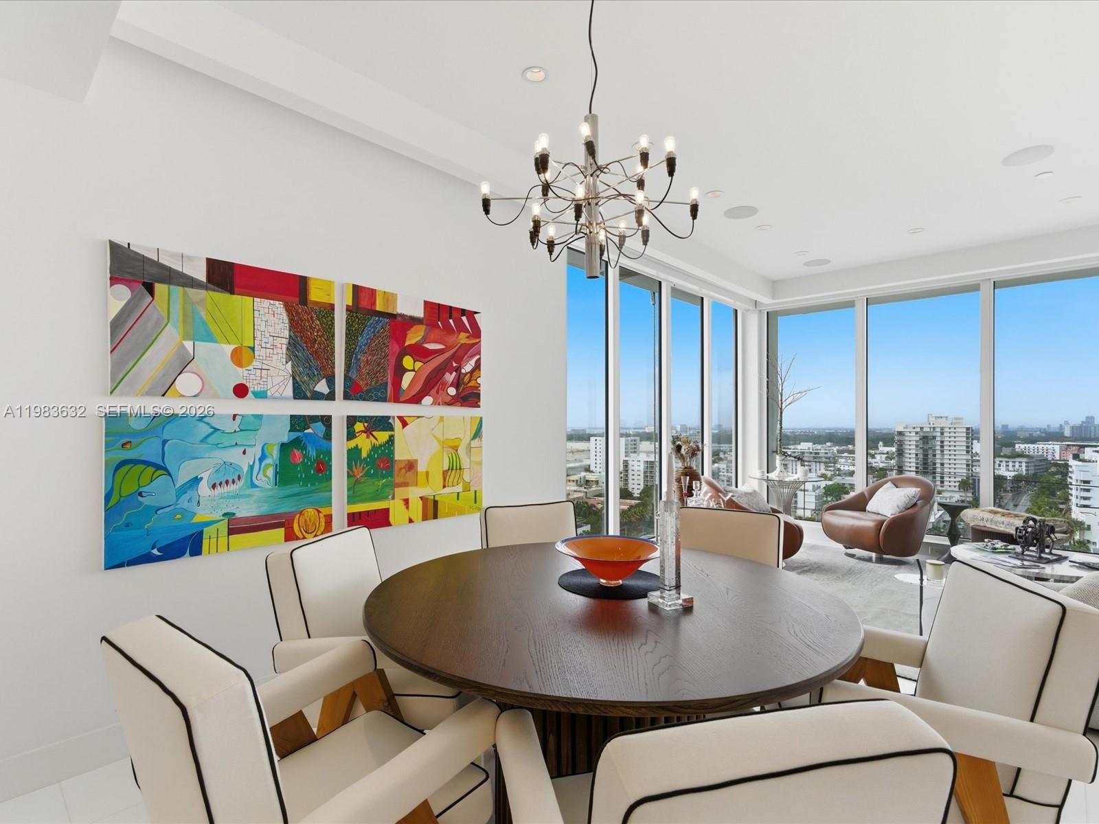 THE DECOPLAGE CONDO - Residential