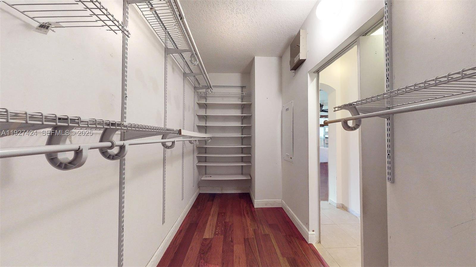 EGRET LAKE ESTATES SEC 1 - Residential