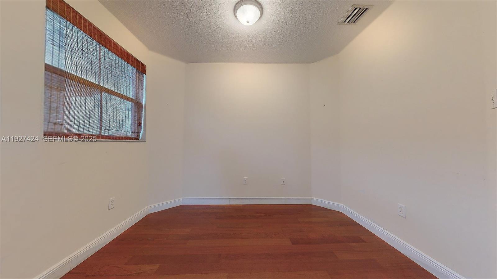 EGRET LAKE ESTATES SEC 1 - Residential