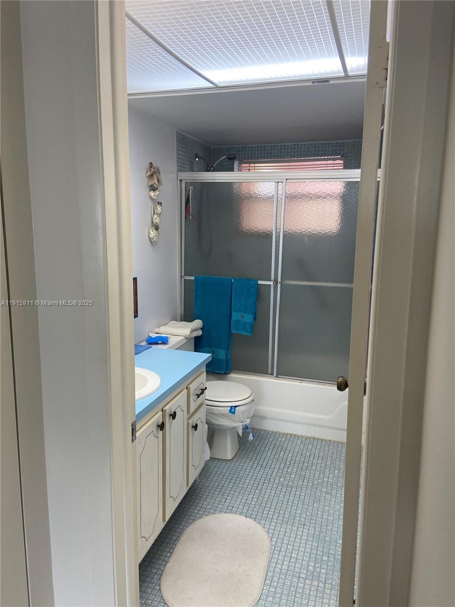 SUNRISE LAKES 119 CONDO - Residential