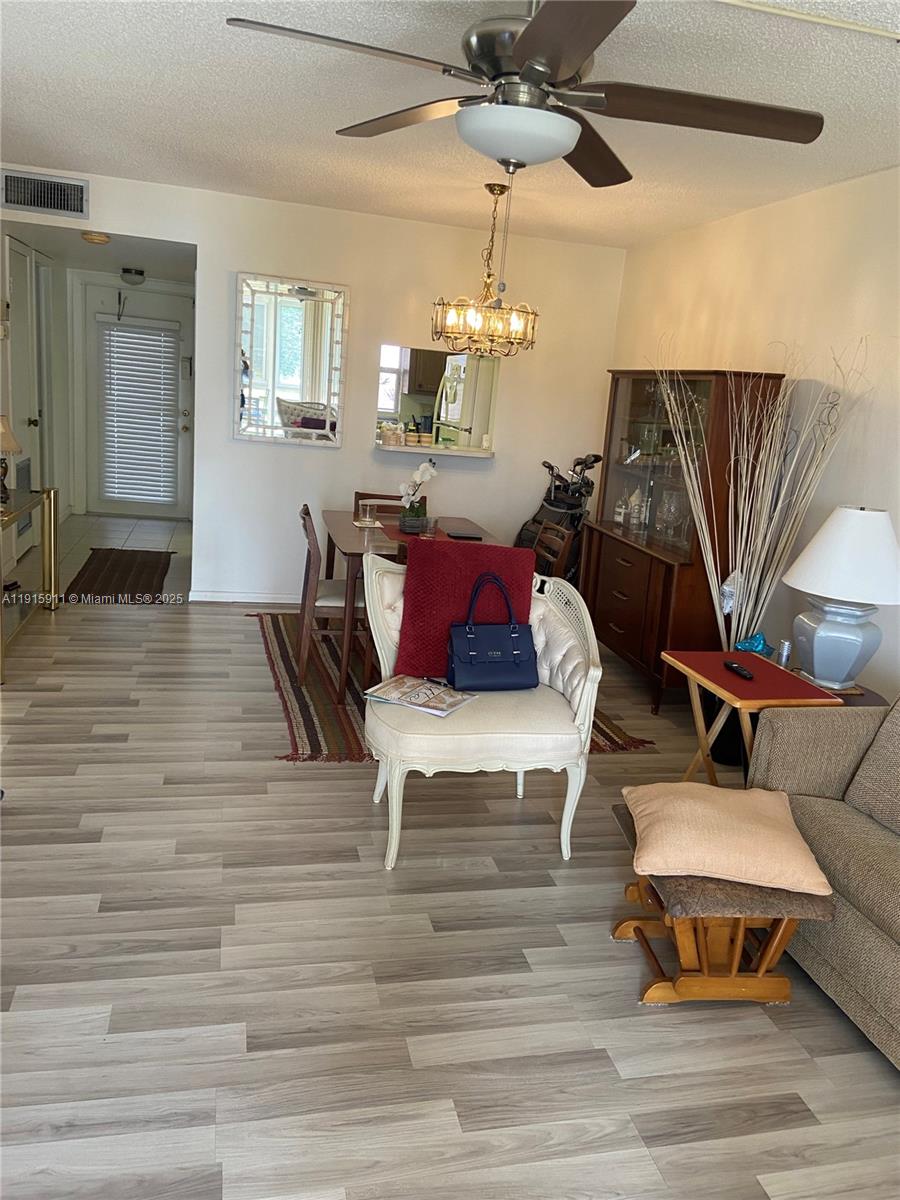 SUNRISE LAKES 119 CONDO - Residential