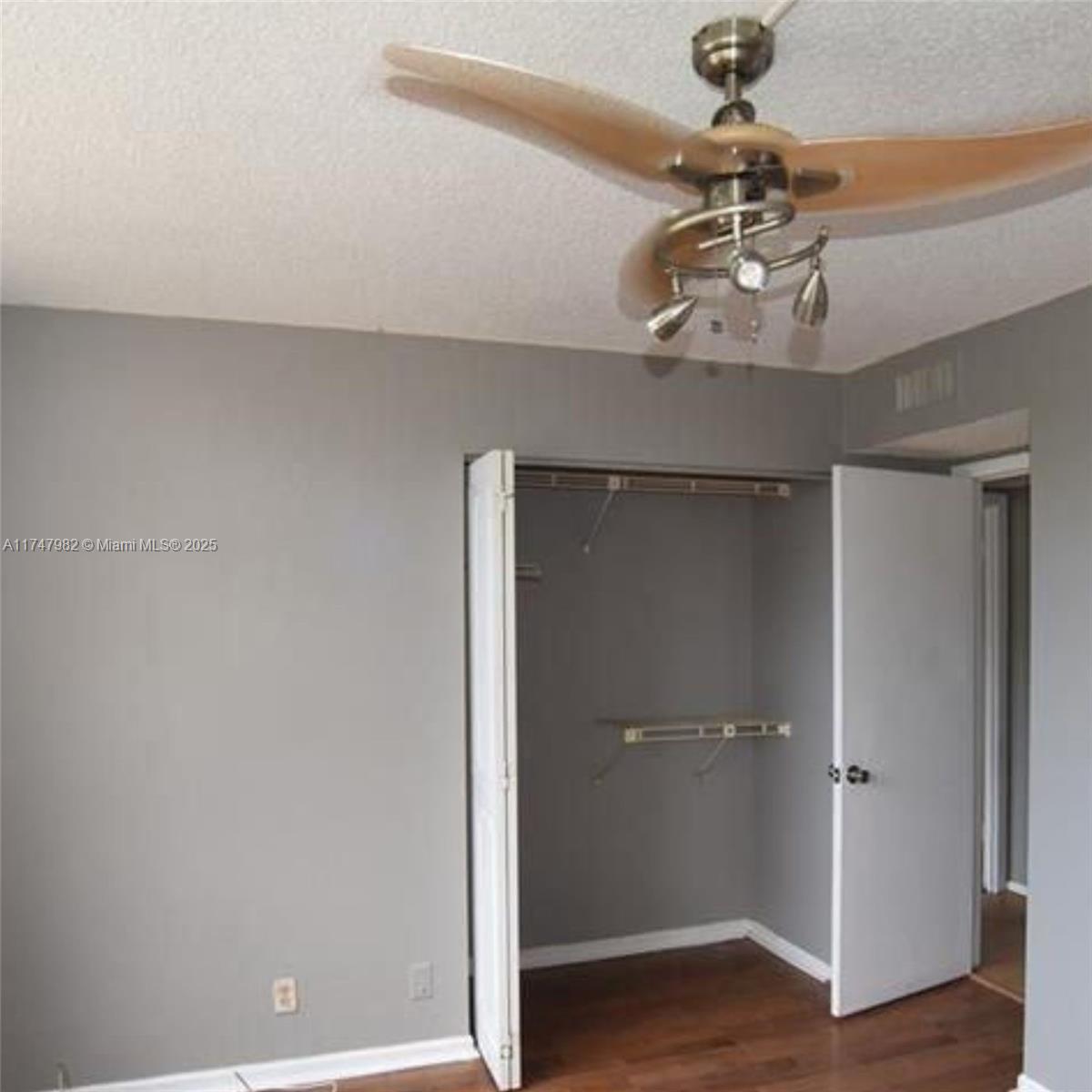 ENVIRON I CONDO 9 - Residential Lease