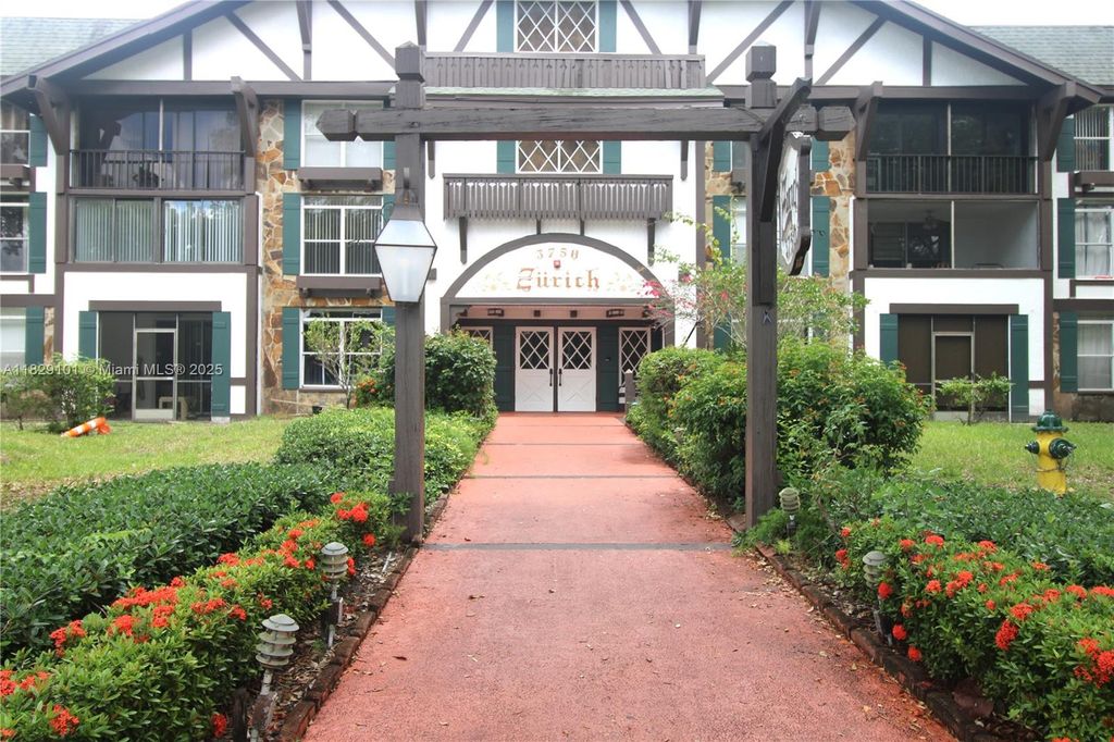 Photo of 3750 Inverrary Dr #2A, Lauderhill, FL 33319 (MLS # A11829101)