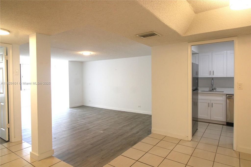 Photo of 3750 Inverrary Dr #2A, Lauderhill, FL 33319 (MLS # A11829101)