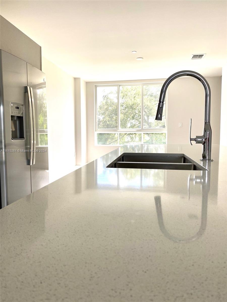 RIVERWOOD - Residential