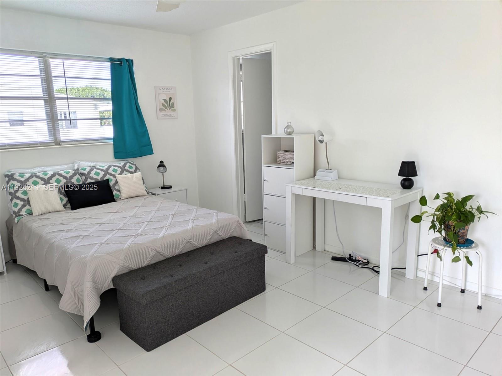 WINDSOR CONDOS - Residential