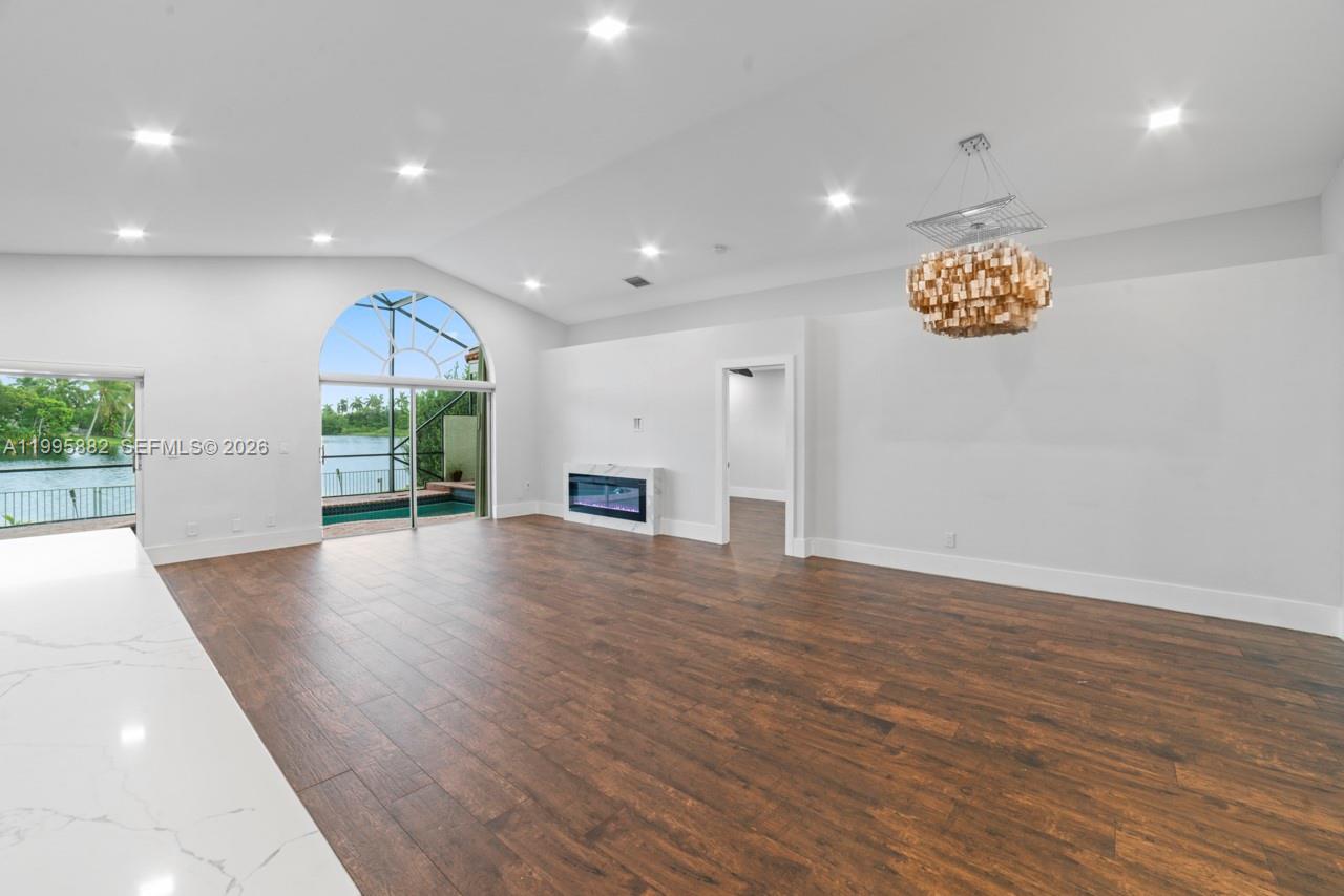 SILVER LAKES PHASE III - Residential