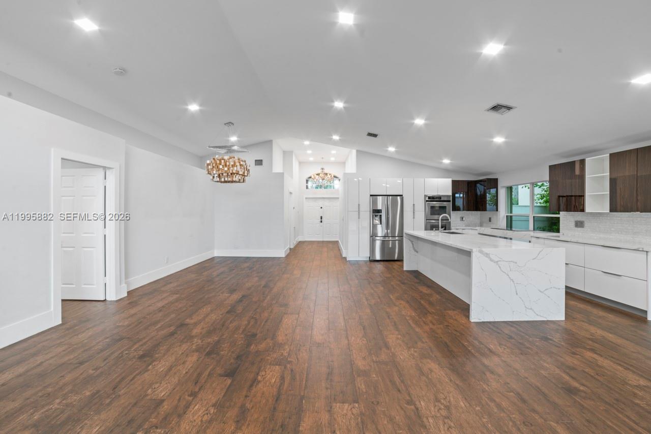 SILVER LAKES PHASE III - Residential