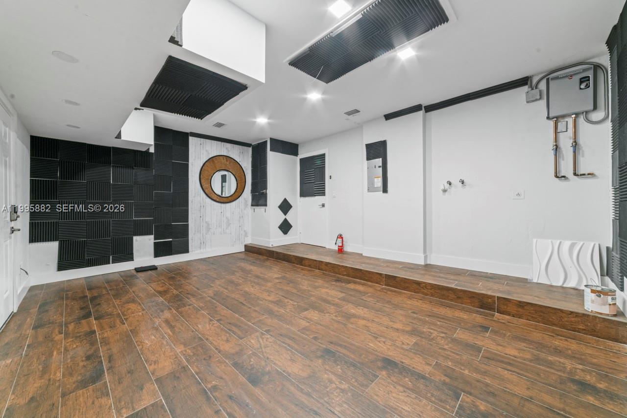 SILVER LAKES PHASE III - Residential