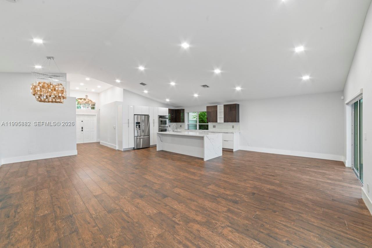 SILVER LAKES PHASE III - Residential