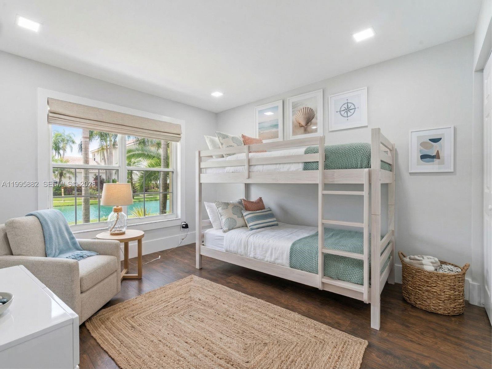 SILVER LAKES PHASE III - Residential