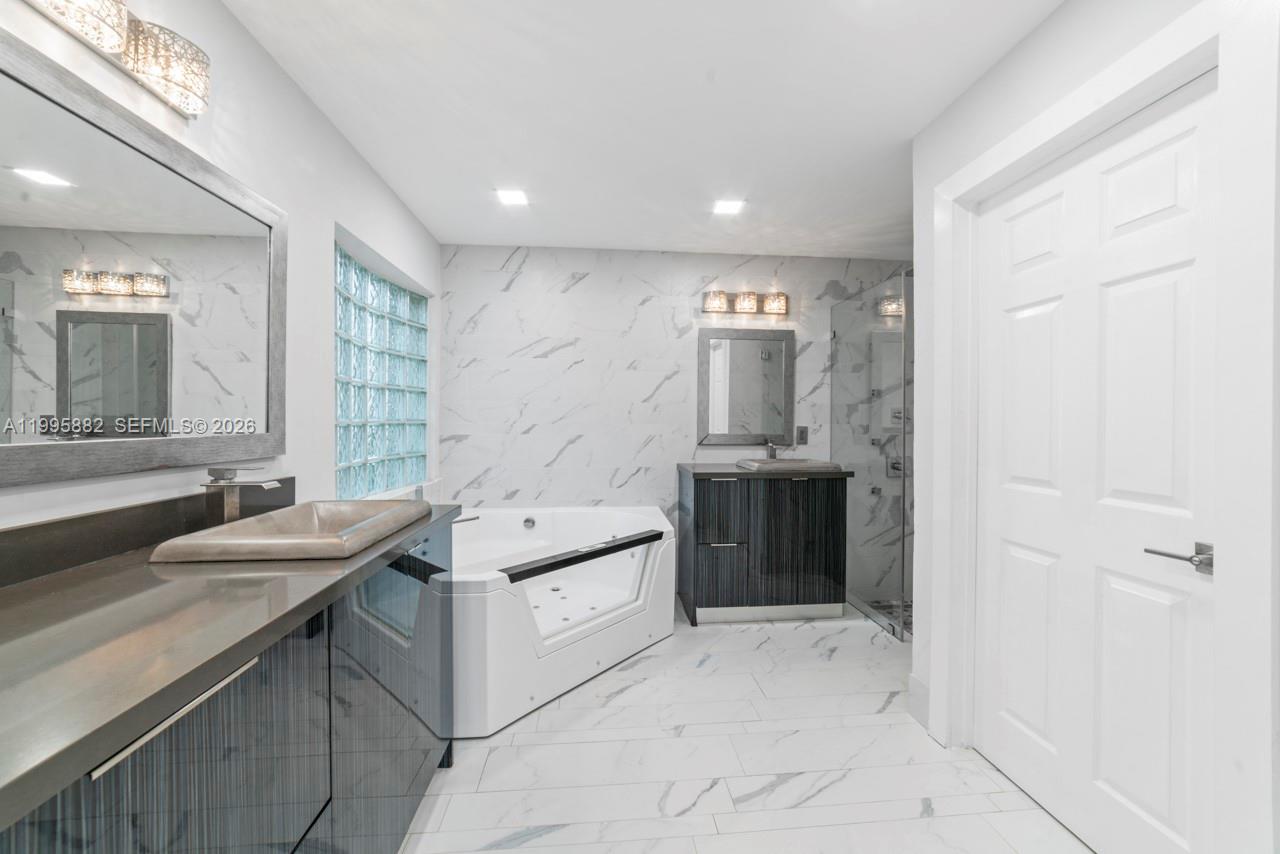 SILVER LAKES PHASE III - Residential