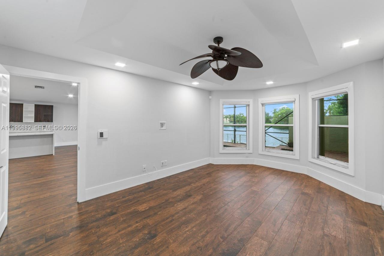 SILVER LAKES PHASE III - Residential