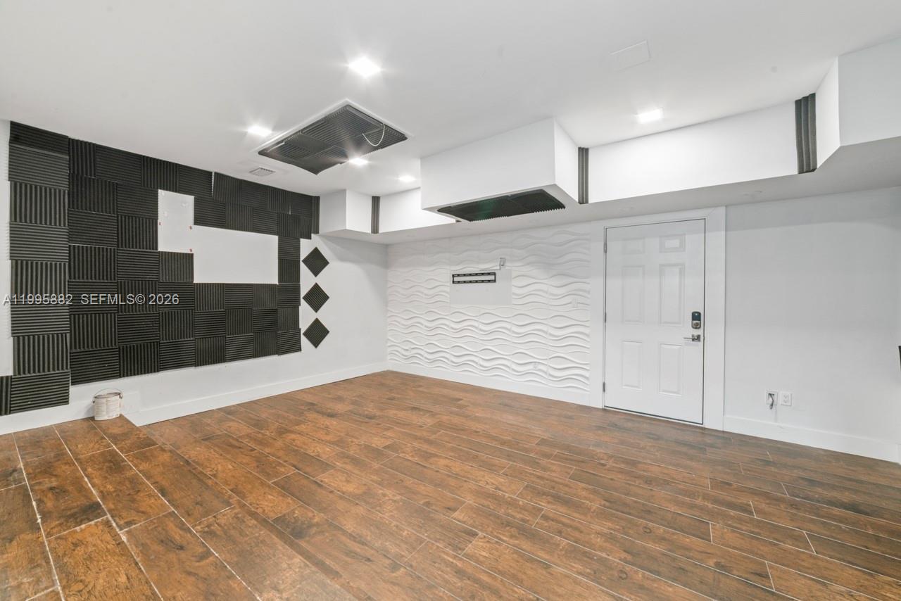 SILVER LAKES PHASE III - Residential