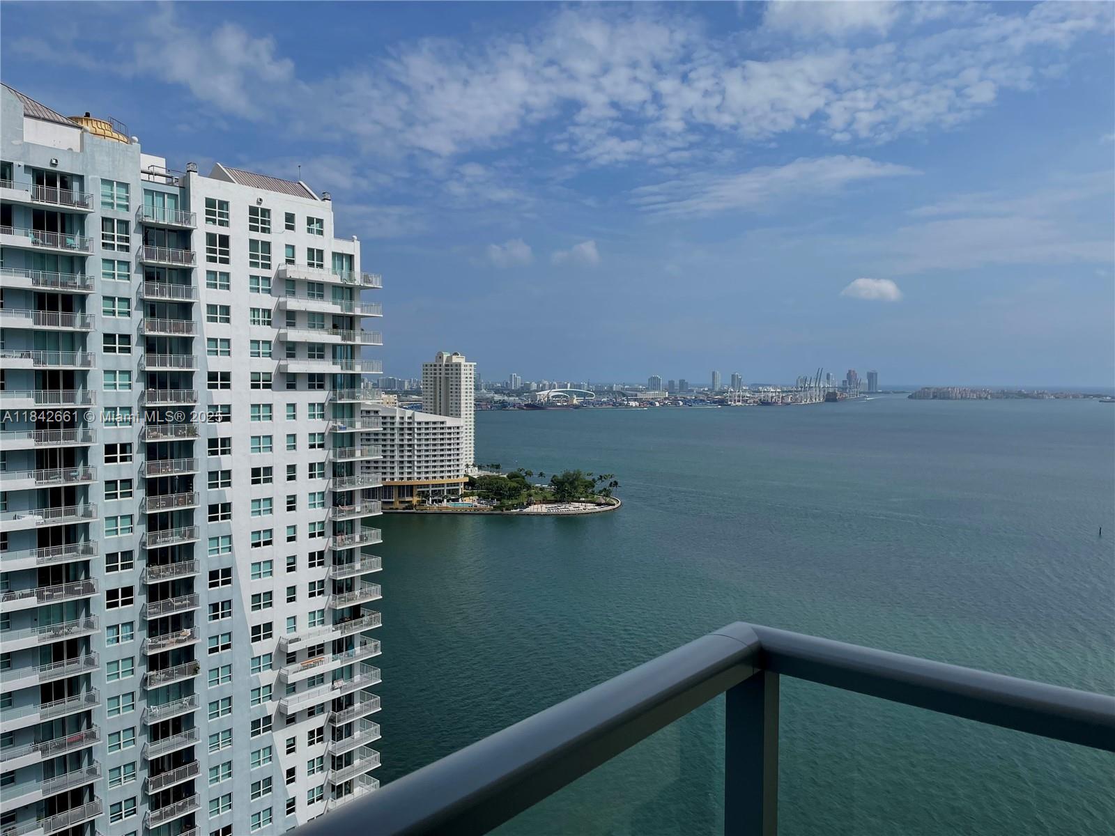 THE MARK ON BRICKELL COND - Residential