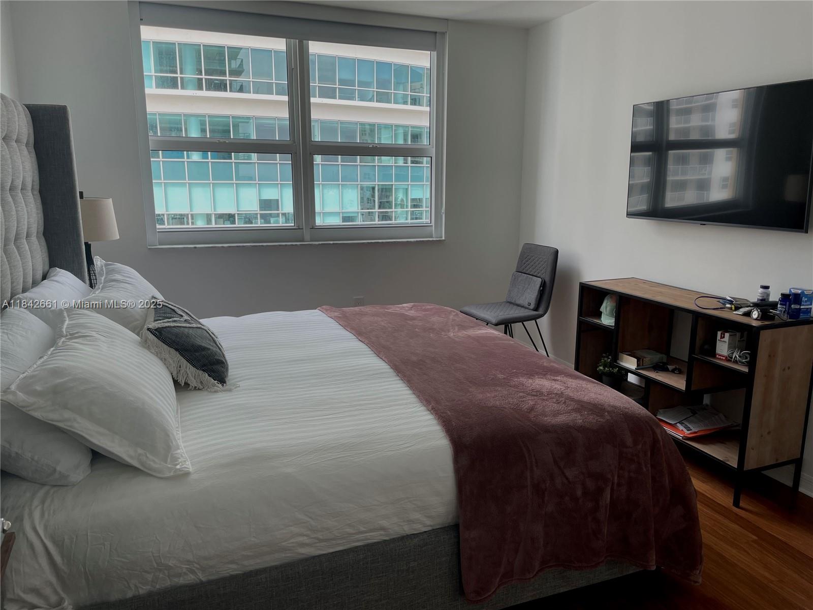 THE MARK ON BRICKELL COND - Residential