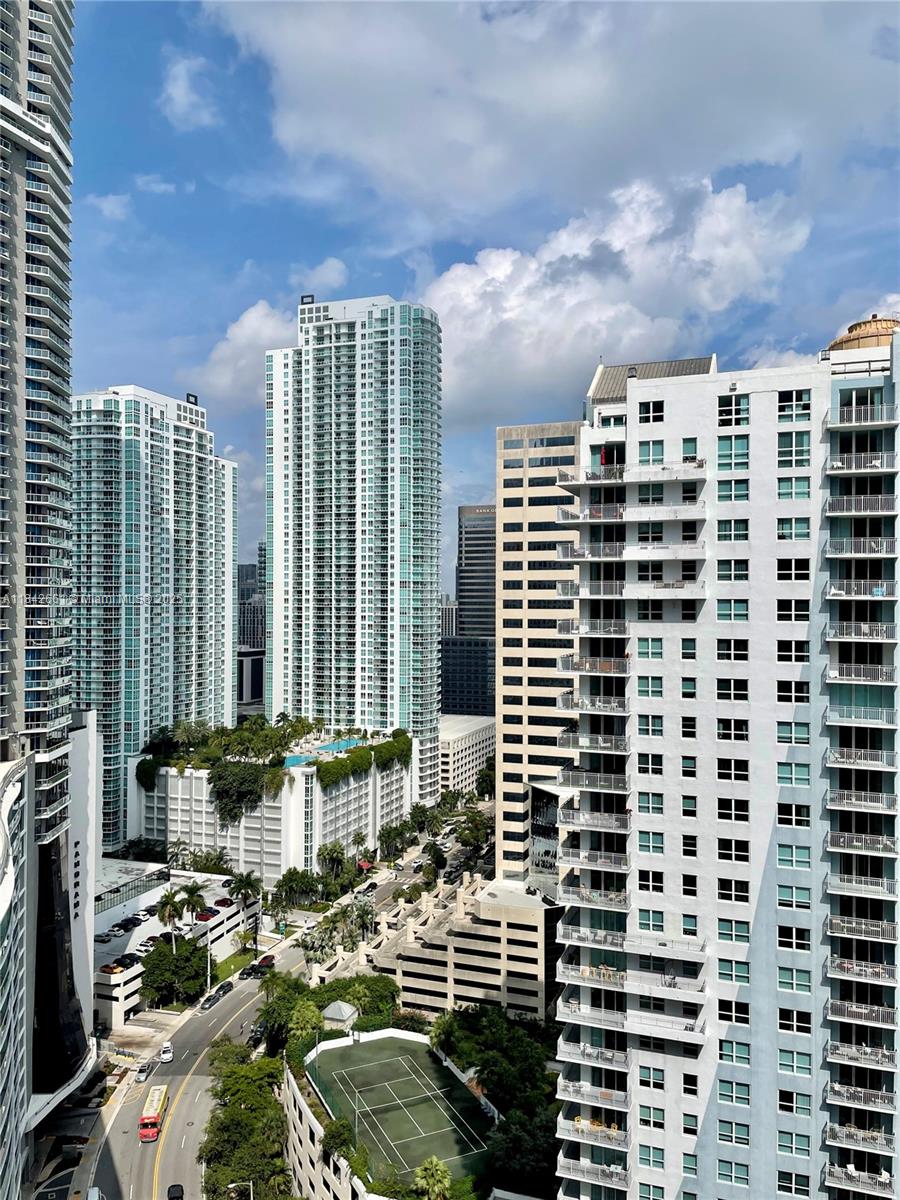 THE MARK ON BRICKELL COND - Residential