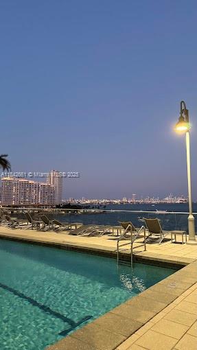 THE MARK ON BRICKELL COND - Residential