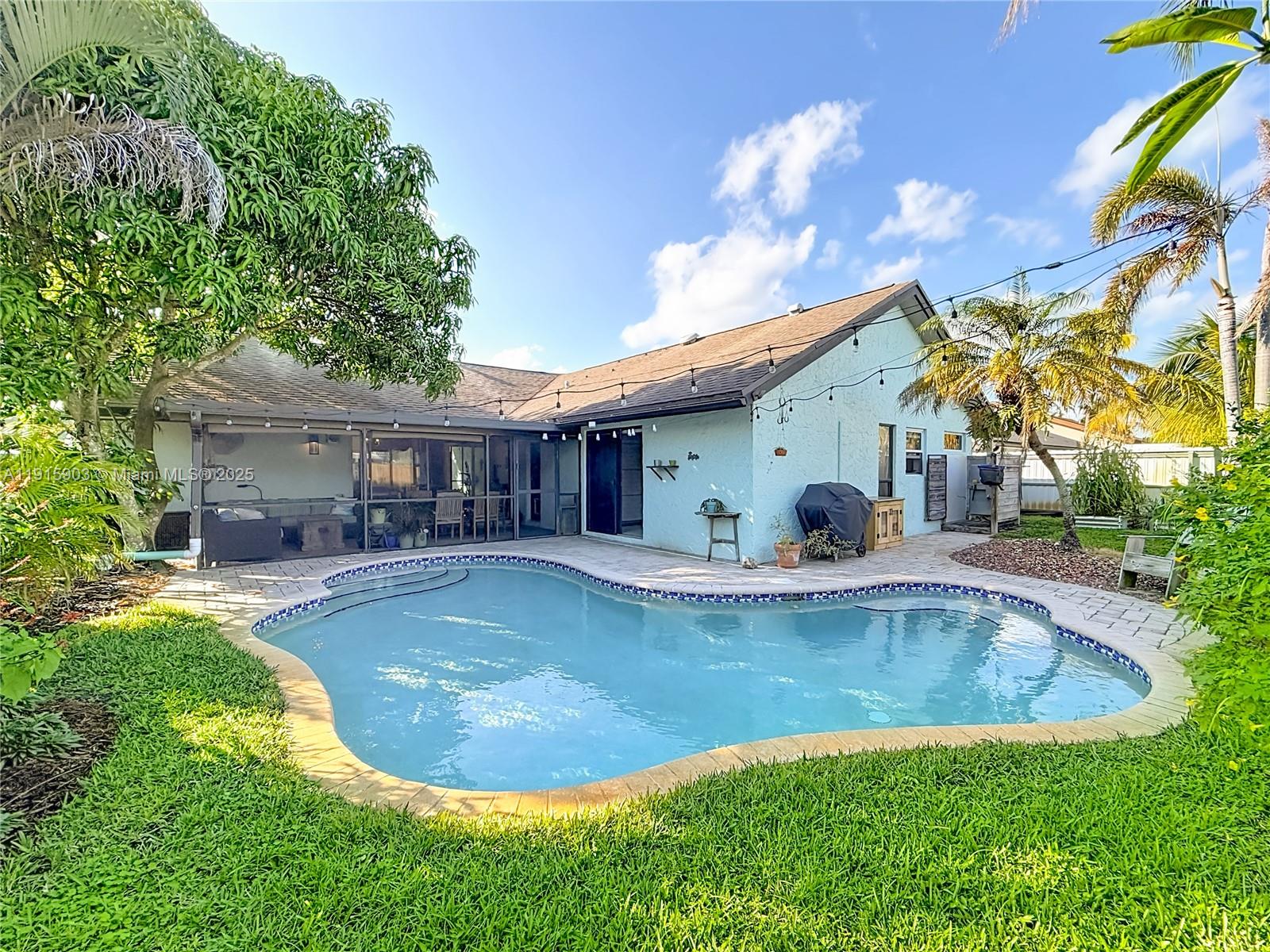 WOODBRIDGE - Residential