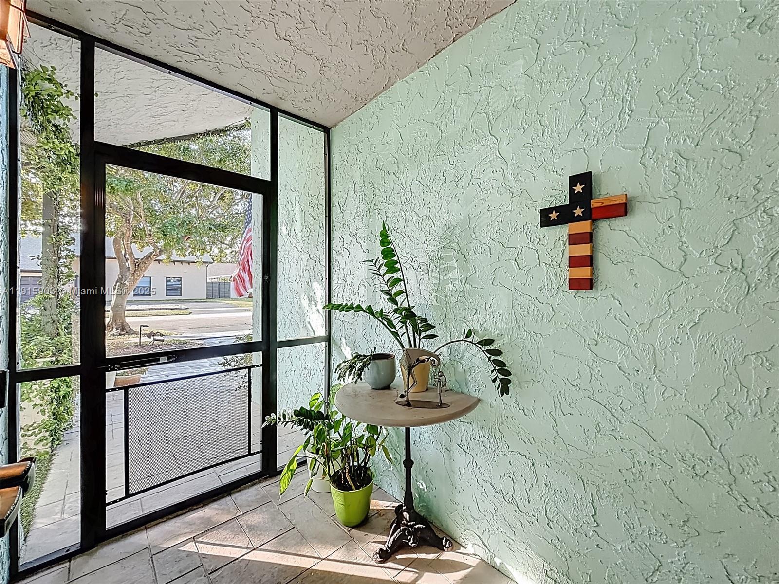 WOODBRIDGE - Residential