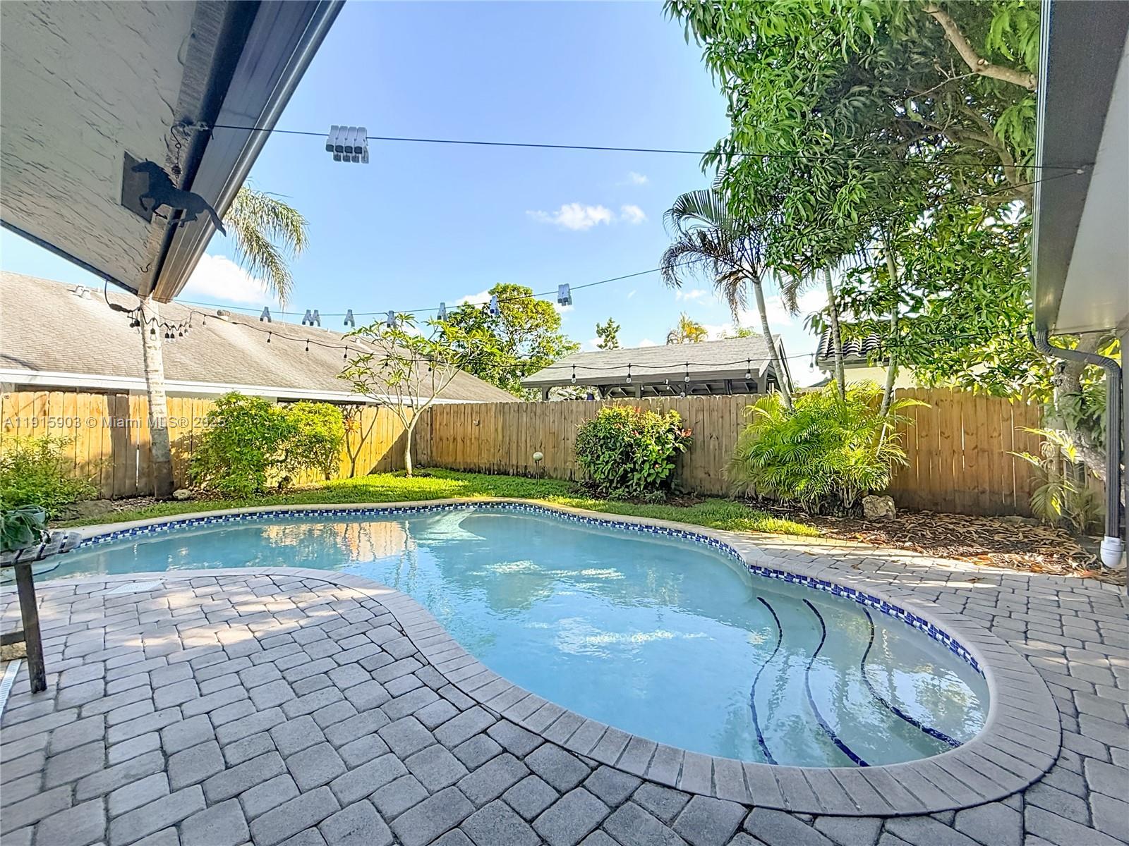 WOODBRIDGE - Residential