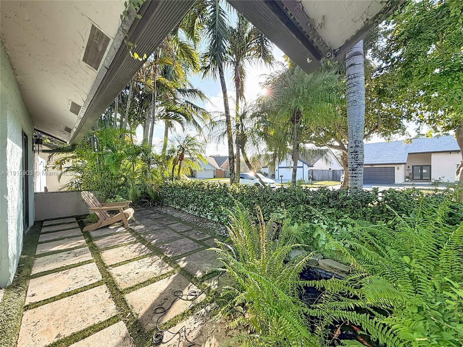 WOODBRIDGE - Residential