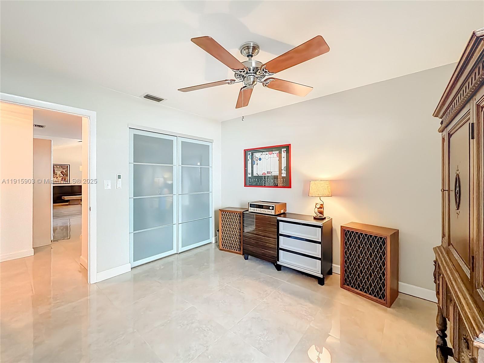 WOODBRIDGE - Residential