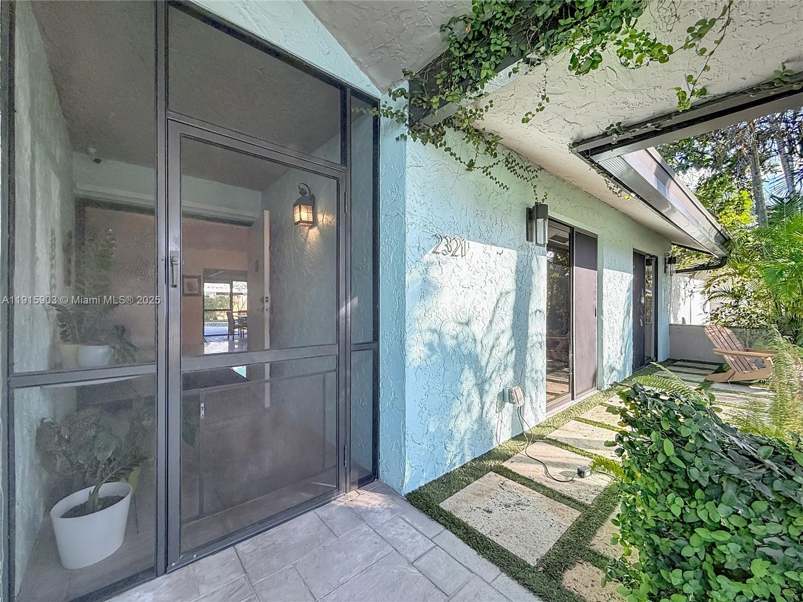 WOODBRIDGE - Residential