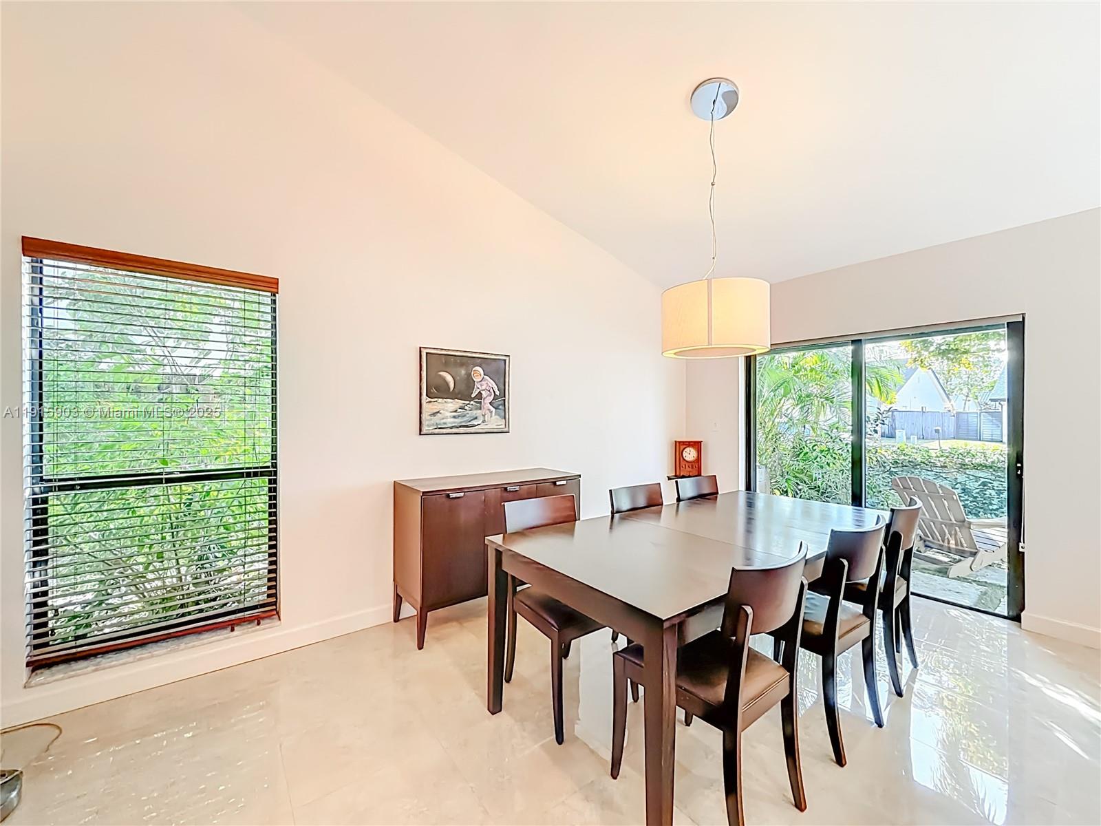 WOODBRIDGE - Residential