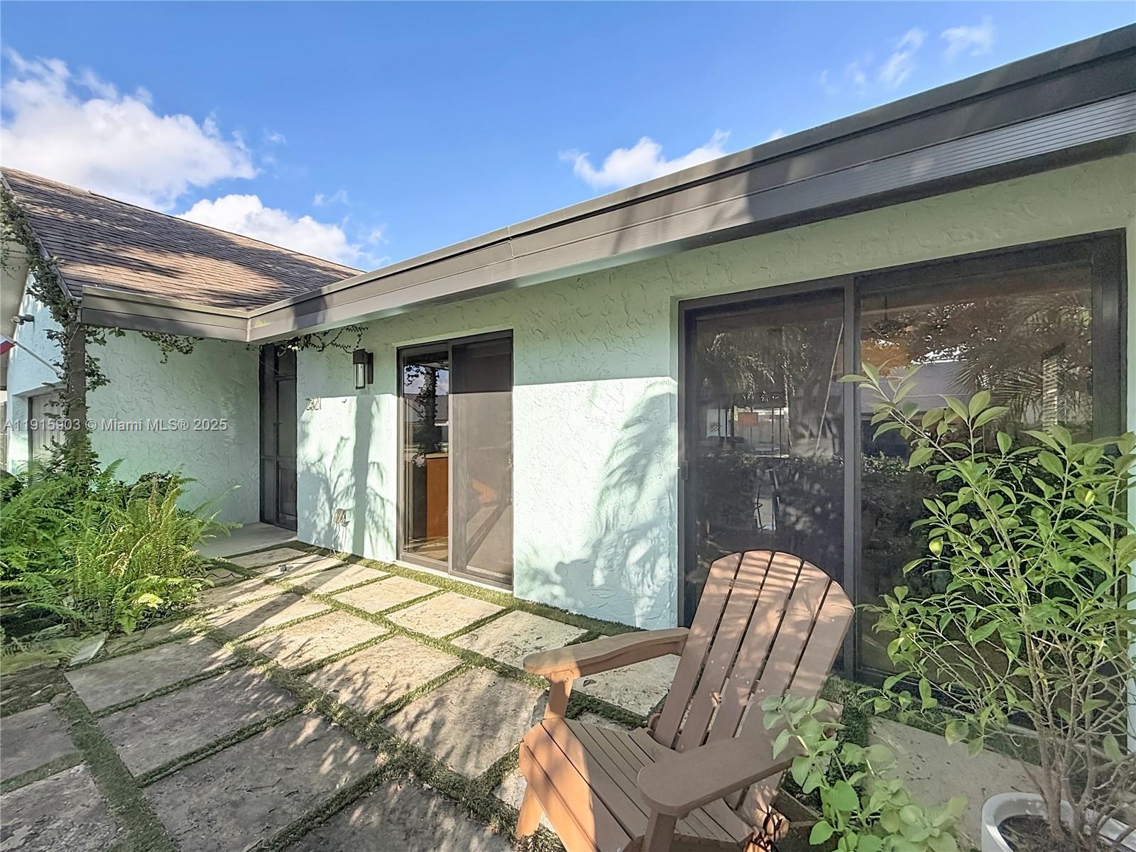 WOODBRIDGE - Residential