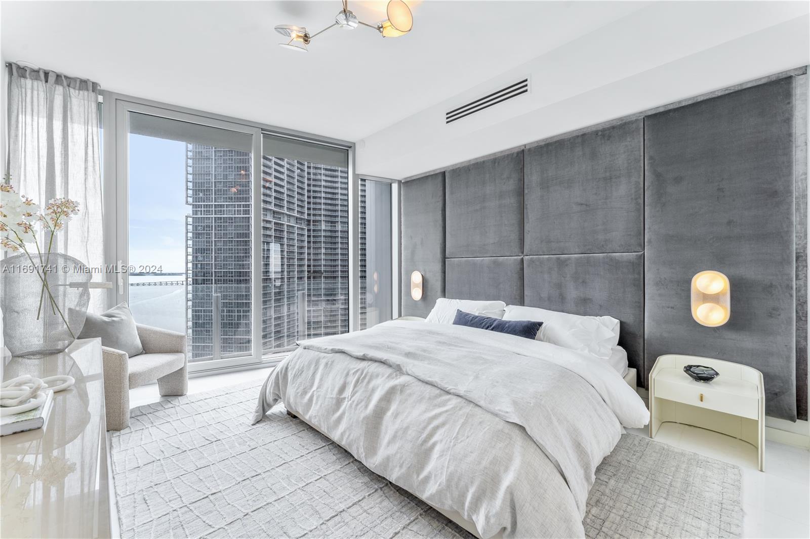 Aston Martin Residences - Residential
