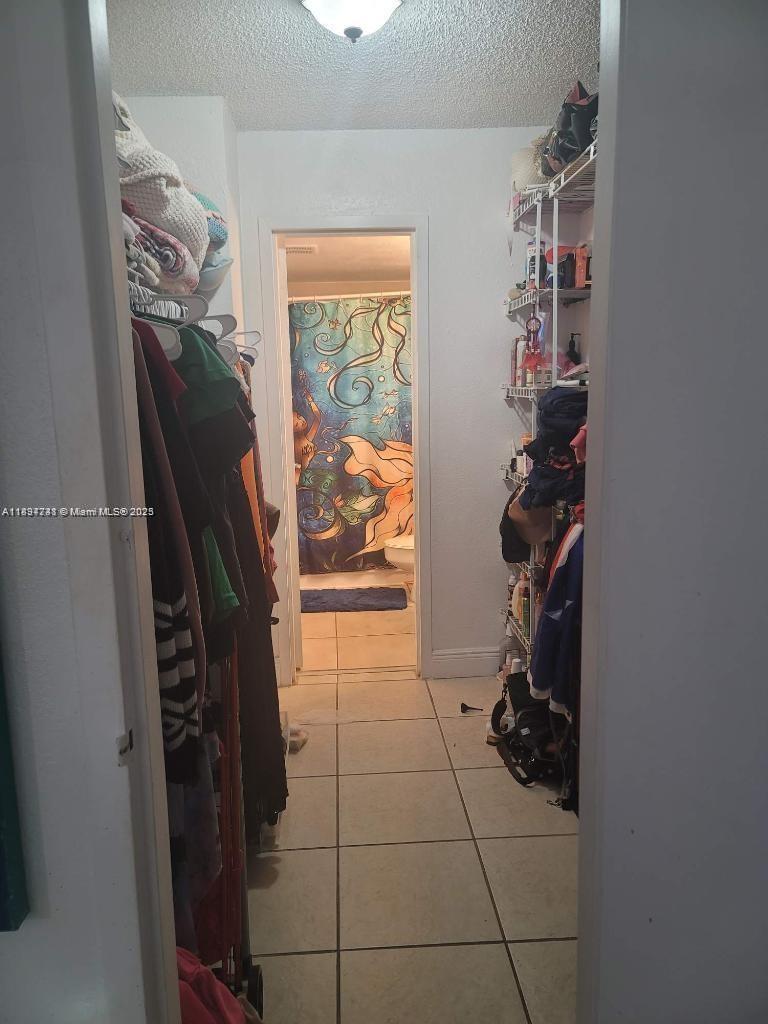 BAYVIEW PALMS CONDO - Residential Lease