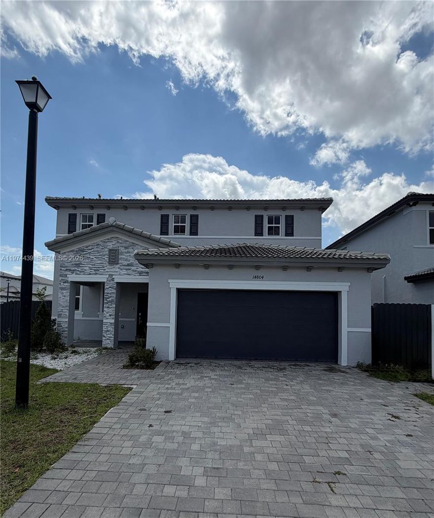 Live in comfort and style in this stunning 5-bedroom, 3.5-bath home in a peaceful Miami neighborhood! Featuring a spacious open layout, modern kitchen with granite counters and stainless steel appliances, and a bright living area perfect for relaxing or entertaining. The primary suite offers a walk-in closet and private bath. Step outside to a huge fenced backyard. Includes a 2-car garage and plenty of parking. Close to top schools, parks, shops, and major roads. Step into your new lifestyle contact us today before it's too late